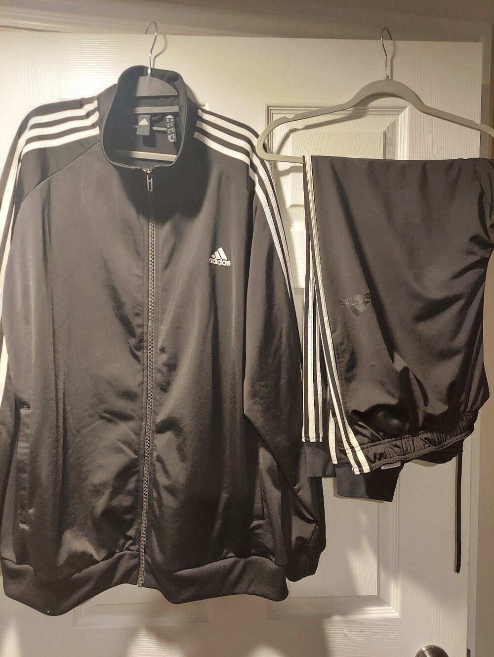 Adidas-Black,2 PIECE Three-Stripe Tracksuit Set.Zip-Up Jacket /Drawstring Pants.